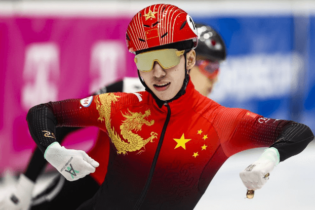 린샤오쥔-포효하는-모습