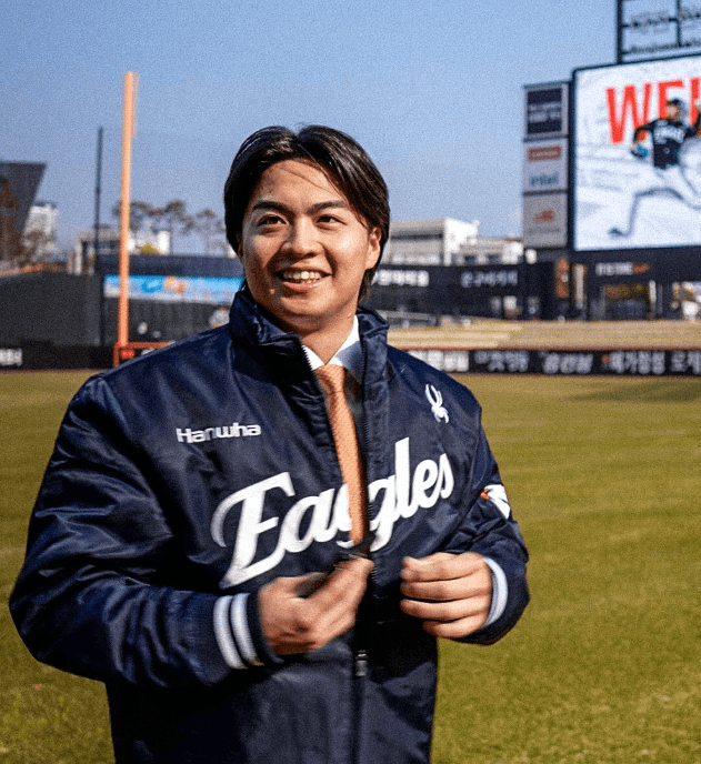 왕옌청-선수-이미지-프로필